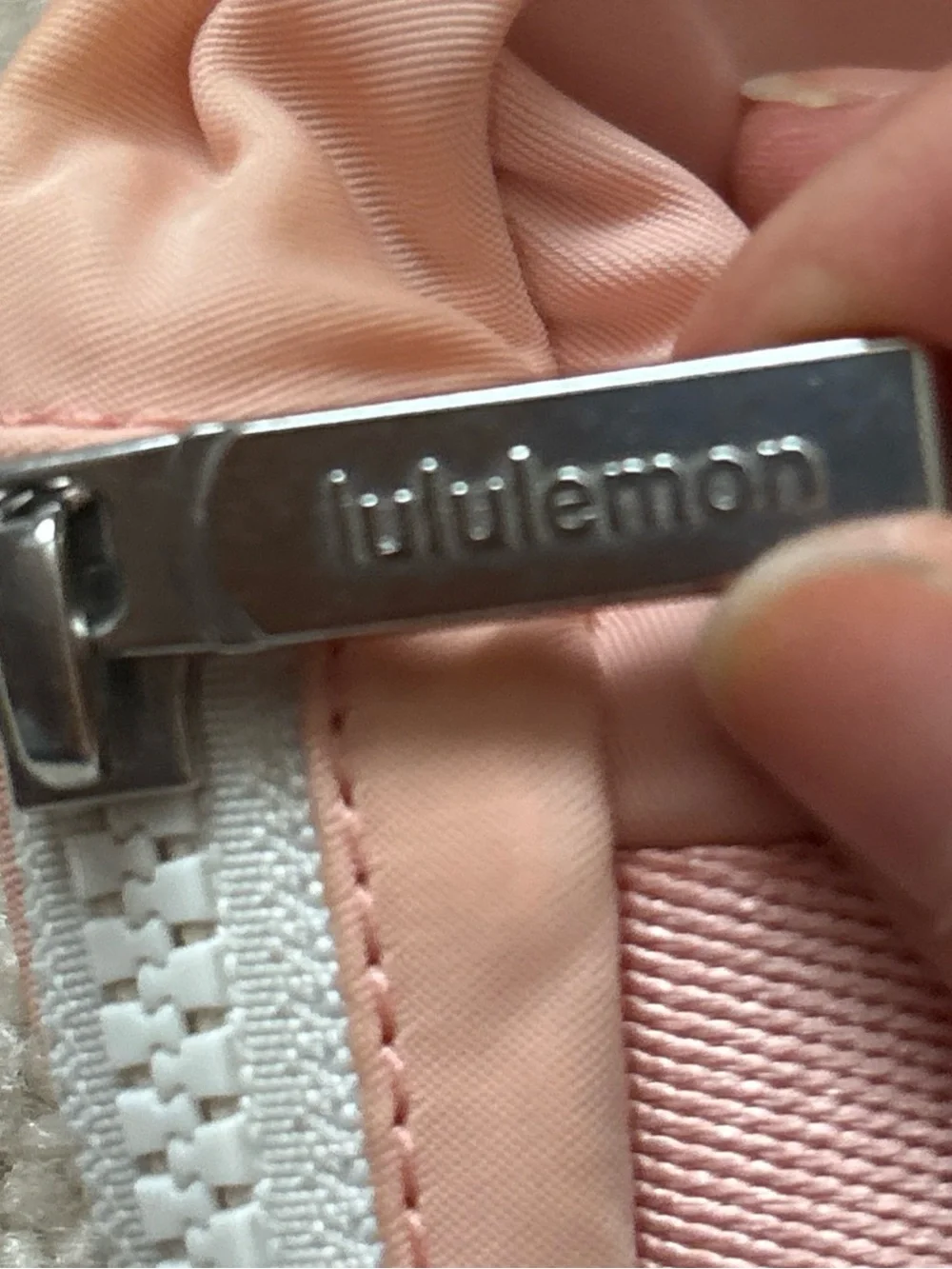 Lululemon Everywhere Belt Bag Melon Sorbet Light Pink White Trim/Zipper 2L